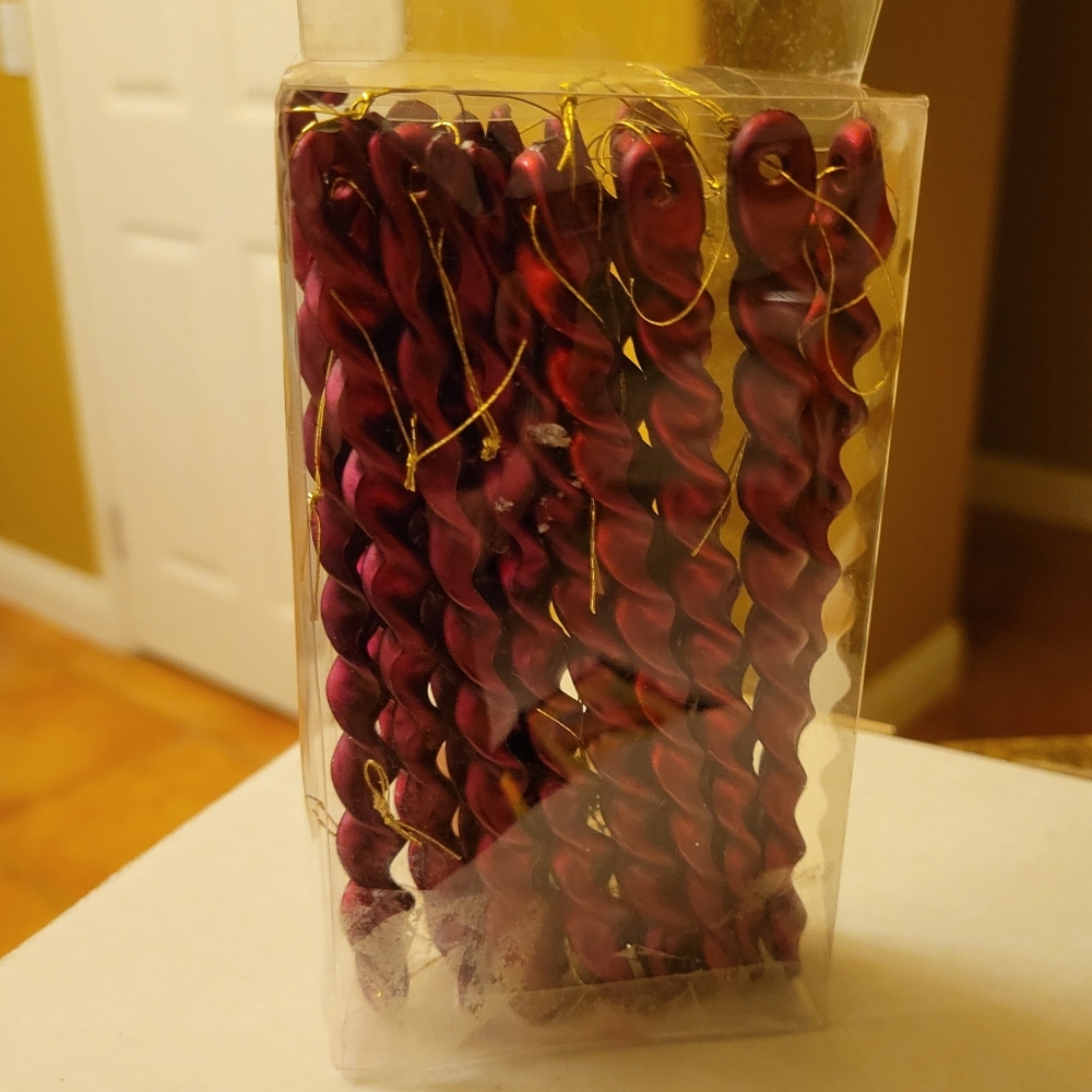Vintage Glittery Red Shimmer Icicle Ornaments